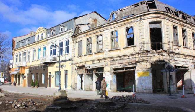 Galerie foto / Clădirile din peninsula Constanței pot fi refăcute cu garanții guvernamentale - cladirivechipeninsula3-1423070362.jpg