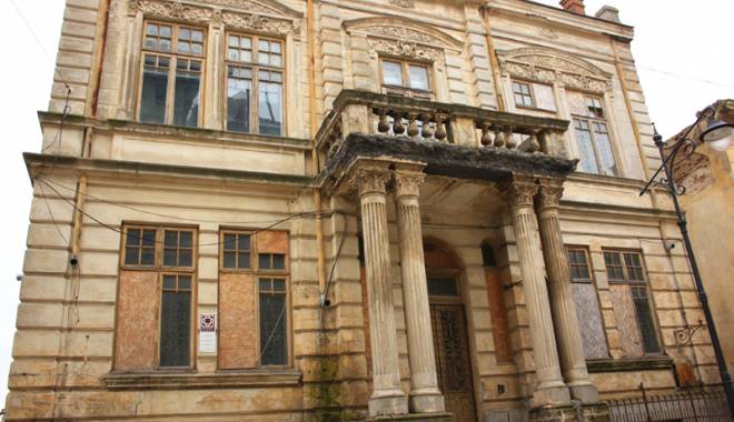 Galerie foto / Clădirile din peninsula Constanței pot fi refăcute cu garanții guvernamentale - cladirivechipeninsula64-1423070488.jpg