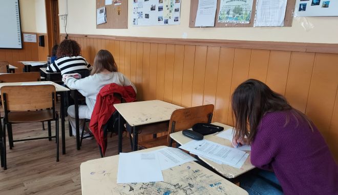 Părinți și elevi, coalizați într-un „MANIFEST pentru o lege a Educației centrată pe elev și viitor” - clasa-elevi-10-1678279123.jpg