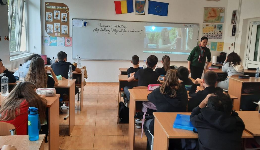 Ministerul Educației întoarce foaia? Măsuri drastice propuse pentru a disciplina elevii: sală de detenție