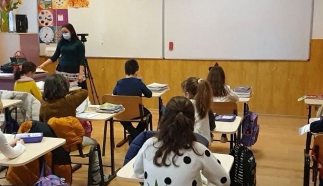 Înscrieri la Concursul național de matematică, online, pentru elevii claselor II-VI - clasaelevimici-1676991931.jpg
