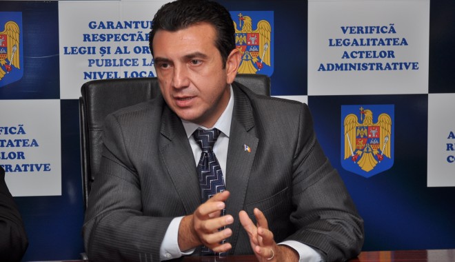 Prefectul Claudiu Palaz le face plângere penală membrilor BEJ - claudiuiorgaplaz3-1320666306.jpg
