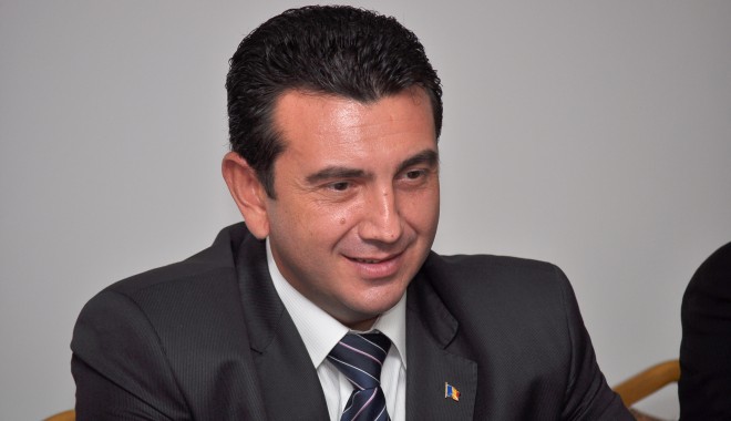 Claudiu Palaz, prezent la lansarea Fundației Mișcarea Populară - claudiupalaz1-1366819887.jpg