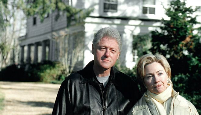 Pachete suspectate că ar conține dispozitive explozive, trimise la reședințele lui Barack Obama și Hillary Clinton - clintonhousechappaqua-1540392282.jpg
