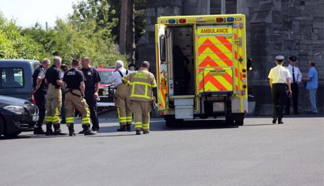 Un preot a intrat în plin cu mașina într-un grup de enoriași - clondalkinchurchaccident2696x406-1529924391.jpg