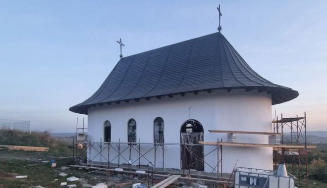 Cum a fost furat un clopot de 300 de kg. Hoții sunt căutați de câteva zile - clopot-1646407137.jpg