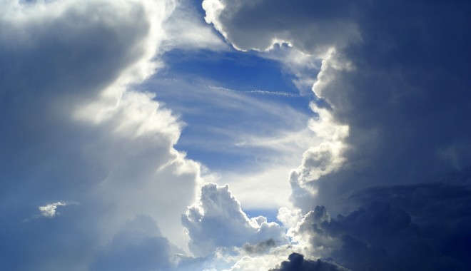Cum este vremea astăzi, la Constanța - cloudyskywithsundispersingclouds-1320913162.jpg
