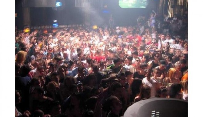 Mamaia mizează pentru anul viitor pe turismul de clubbing - clu-1345767337.jpg