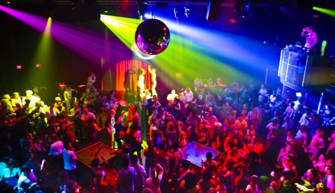 Sancțiuni aplicate de polițiști, în stațiunea Costinești - club1375613753-1564299961.jpg