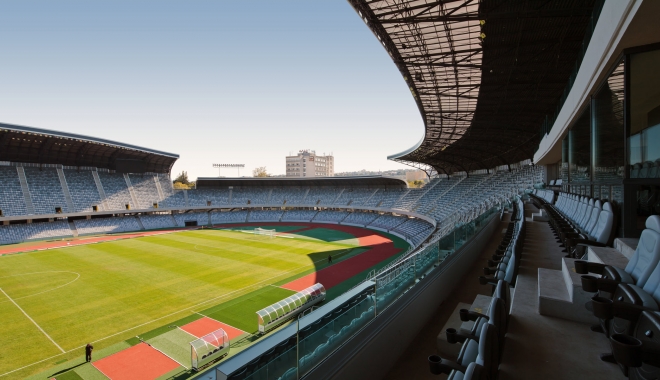 Fotbal / România - Muntenegru. Gazonul de pe Cluj Arena ar putea fi vopsit - clujarenaf1001-1472889326.jpg