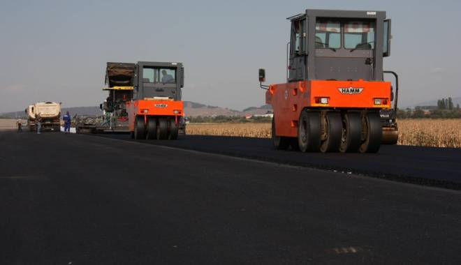 CNADNR angajează muncitori, ingineri și controlori de trafic - cnadnrangajeazamuncitori-1422366747.jpg
