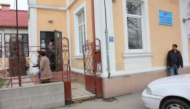 Cine va veni la conducerea CJAS Constanța - cnas4-1443779663.jpg