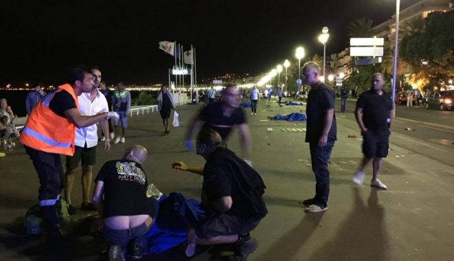 ATAC DE ZIUA NAȚIONALĂ A FRANȚEI / Doi români au fost răniți în atentat - cnw2g9bw8aajhgl-1468561445.jpg