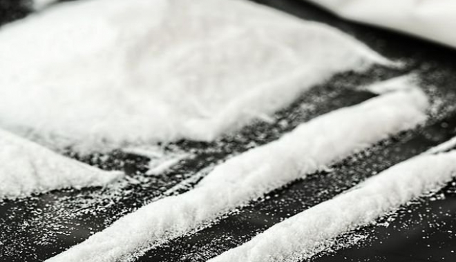 Captură de peste 7 kg de cocaină într-un camion pe podul de la Vidin - coca-1486397468.jpg
