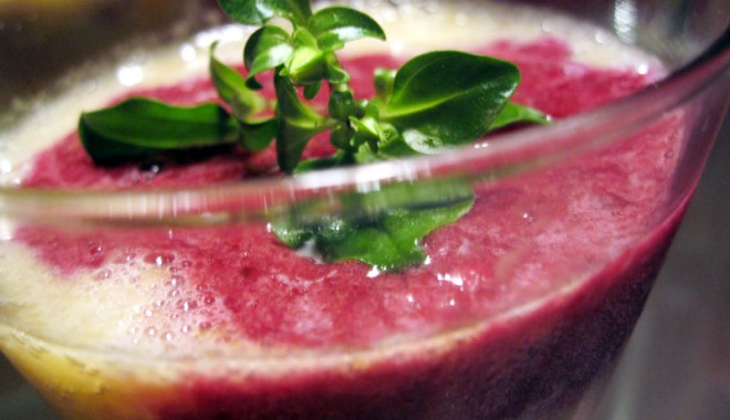 Energie de primăvară într-un cocktail de fructe - cocktail-1363268606.jpg