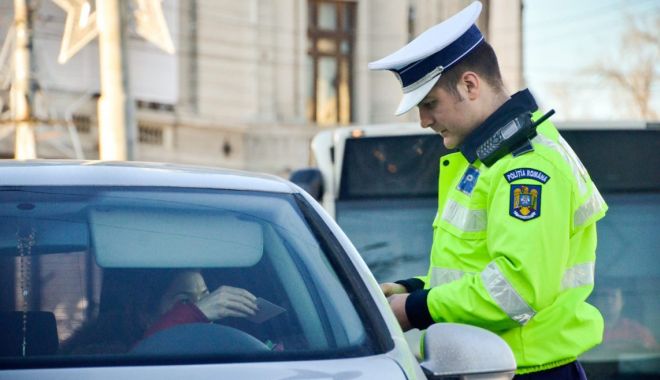 Modificare majoră în Codul Rutier! Este oficial: Ce nu mai au voie să facă polițiștii - cod-1644597947.jpg