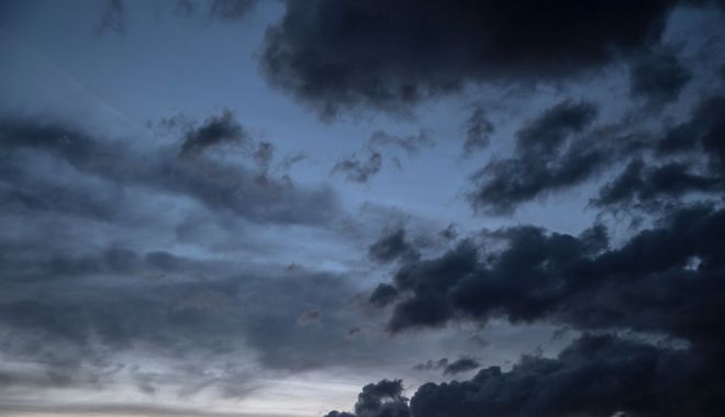 Meteorologii avertizează. Cod galben de vreme severă la Constanța - cod-1655809488.jpg