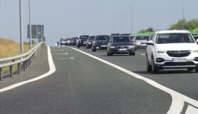 Sancțiuni mai drastice pentru șoferii care depășesc pe banda de urgență de pe autostradă - cod-1660579341.webp
