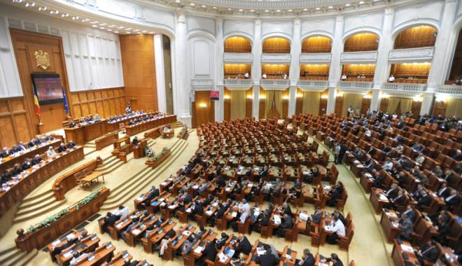 Codul Fiscal,  amânat pentru sesiunea ordinară - codfiscal-1440434518.jpg