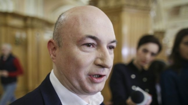 Codrin Ștefănescu: 