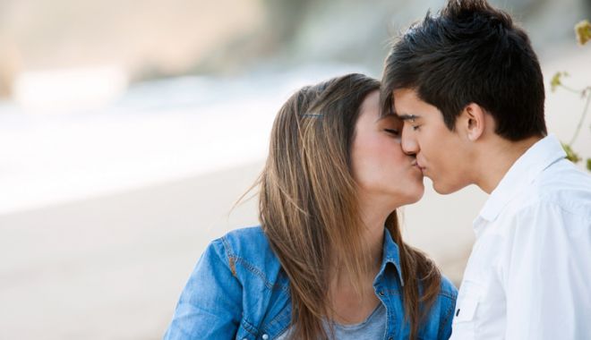 Codul bunelor maniere printre adolescenți - codulbunelormaniere-1532695483.jpg