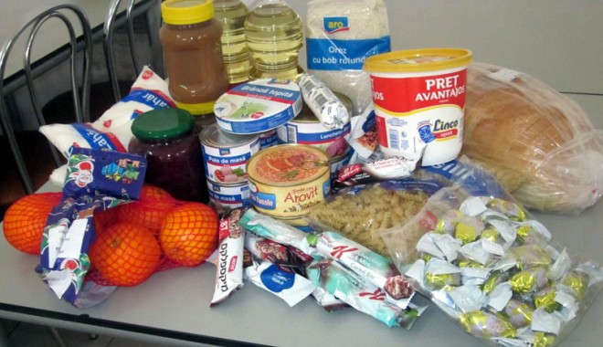 Colectă de produse de igienă, haine și alimente, la Medgidia - colecta-1400251680.jpg