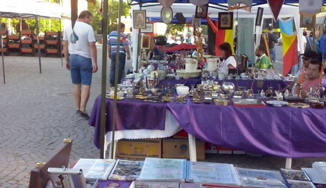 Colecționarii de antichități, din toată țara, revin la Constanța - colectionarii-1409227726.jpg