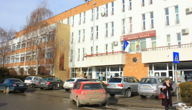 Manifestări festive la Colegiul de Arte 