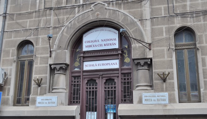 Testări pentru centrele de excelență - colegiulmirceacelbatran3-1383305138.jpg