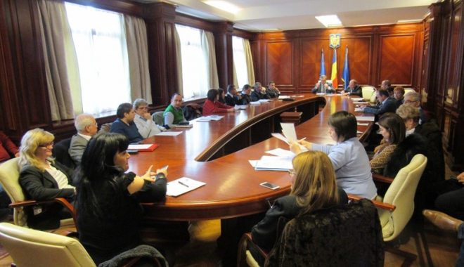 Autoritățile constănțene, plan de acțiune pentru sărbătorile de iarnă - colegiulprefectural-1481821498.jpg