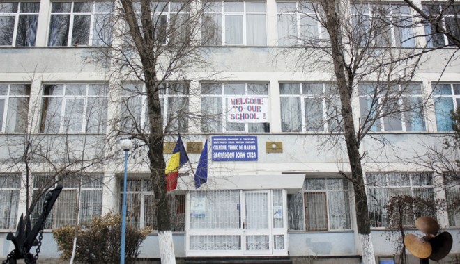 Cum vor ajunge 15 elevi de la Colegiul de Marină să facă practică în Germania - colegiultehnicdemarina3-1385659670.jpg