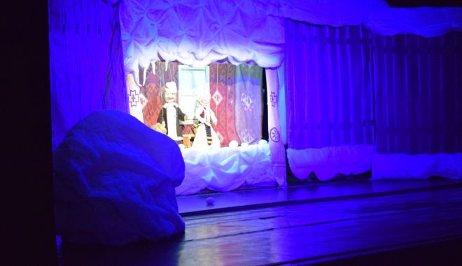 ”Iată vin colindători!”, la Teatrul „Căluțul de Mare”, în dublă reprezentație - colindatori-1671199328.jpg