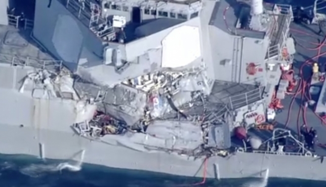 ALERTĂ PE MARE! Coliziune între două nave. Șapte marinari sunt dați dispăruți - VIDEO - coliyiunea93694600-1497682371.jpg