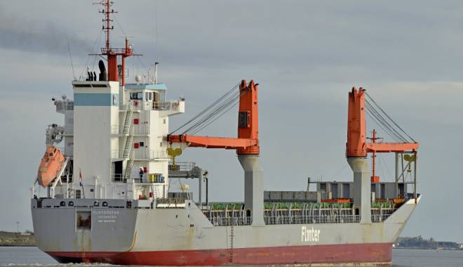 Coliziune navală catastrofală în Marea Nordului - coliziune-1444129310.jpg