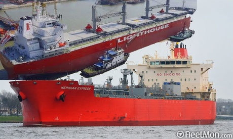 Coliziune navală în Golful Algeciras - coliziunenavalaingolfulalgeciras-1516963772.jpg