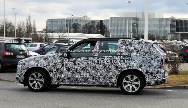 Poze cu noul  BMW X5 - coloanabmwx5-1358685658.jpg