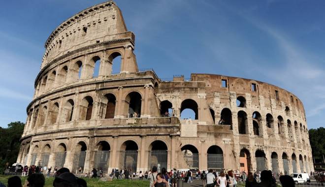 Italia: O tânără a fost luată ostatică la Colosseum de un adept al Statului Islamic - colosseum-1436971805.jpg