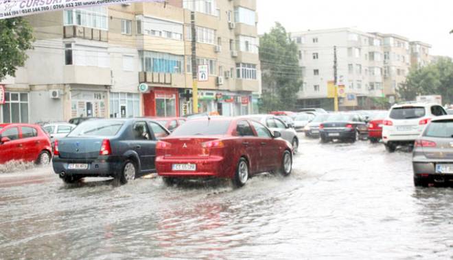 Cod galben la Constanța. Comandament pentru situații de urgență până sâmbătă seară - comandament11401378147-1435926234.jpg