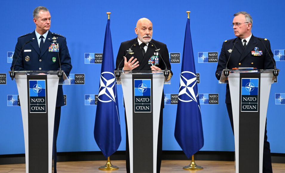 Comandantul SACEUR: Retragerea trupelor americane nu va afecta capacitatea de apărare a NATO în Europa - comandantul-1779266052.webp