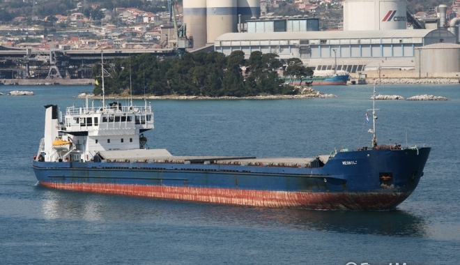 Comandantul unei nave, găsit mort în cabină - comandantuluneinave-1462710635.jpg