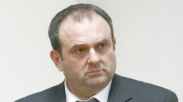 Șeful vămilor, Viorel Comănița, reținut pentru 24 de ore - comanita26681300-1341901841.jpg