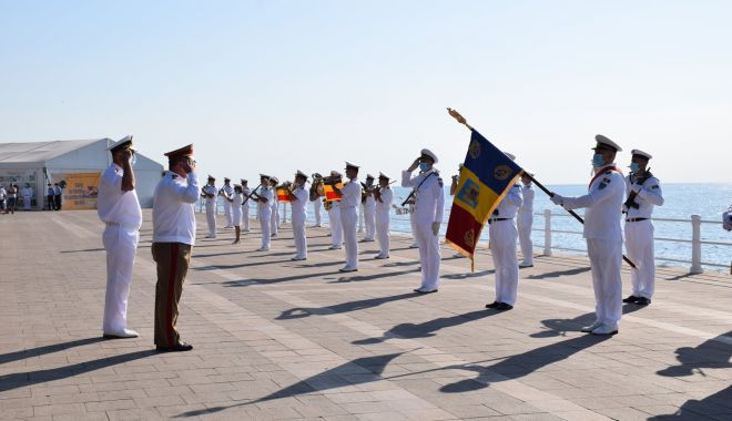 Comemorarea eroilor marinari, pe faleza din Constanța - comemorareaeroilormarinari-1597429639.jpg