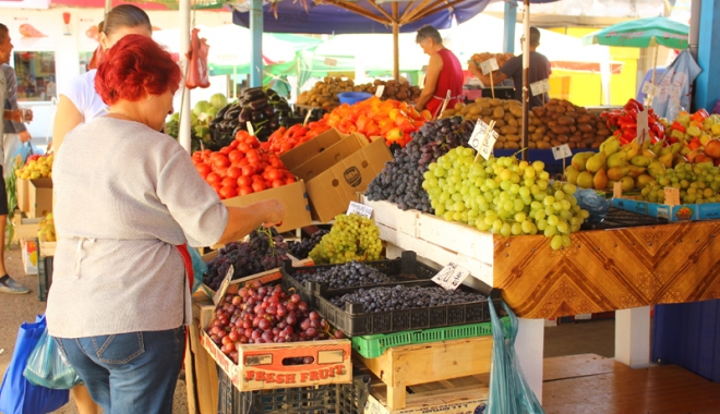 Comerțul  a explodat, datorită reducerii TVA - comertul-1470243900.jpg