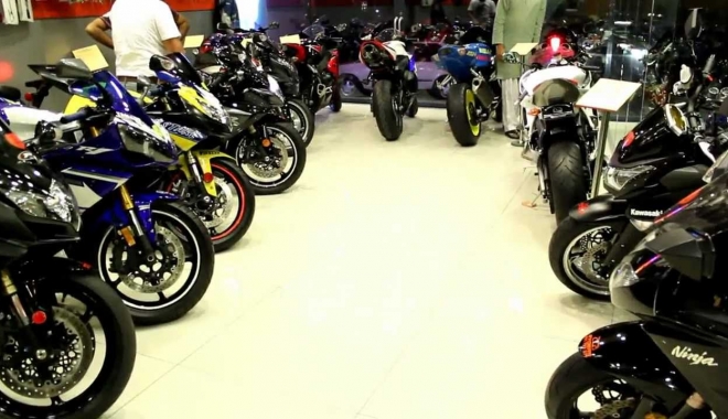 Comerțul auto-moto a prins viteză - comertulautomoto1108-1502454002.jpg