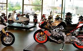 Comerțul auto-moto a prins viteză - comertulautomotoaprinsviteza-1528886566.jpg