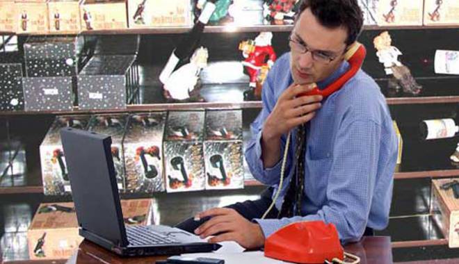 Comerțul face angajări în această iarnă - comertulfaceangajari-1449080576.jpg