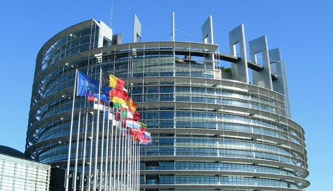 Bătălia pentru postul de comisar european. Cu cine 