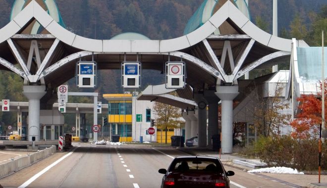 Comisarul european pentru Migrație cere încetarea controlului la frontierele din Schengen - comisarul-1554838718.jpg