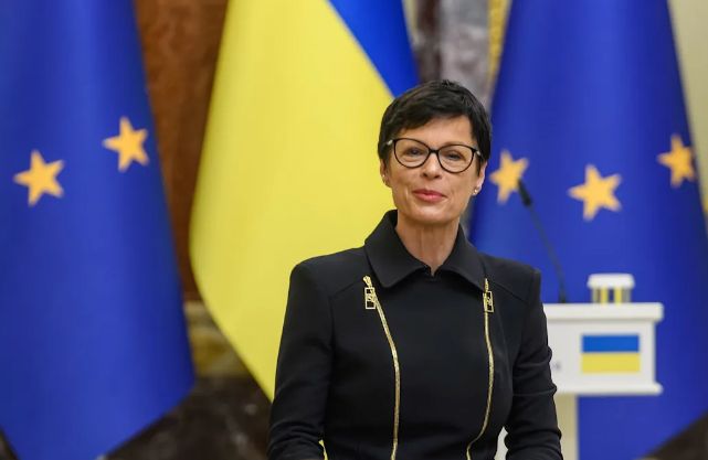 Comisarul european Marta Kos exclude posibilitatea ca Ucraina să devină membră a UE în 2027 - comisarul-1777970435.webp