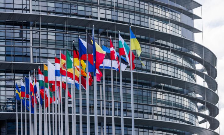 Comisia Europeană critică noua lege israeliană privind pedeapsa cu moartea pentru teroriști - comisia-1775051357.webp